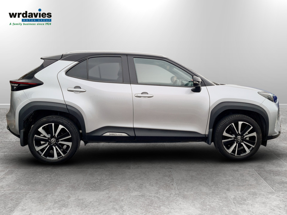 Used Toyota Yaris Cross 2022 for sale - 77791160: Photo 9