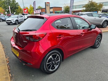 Used Mazda Mazda2 2024 for sale - 76276876: Photo