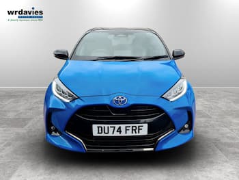 Used Toyota Yaris 2024 for sale - 79719434: Photo