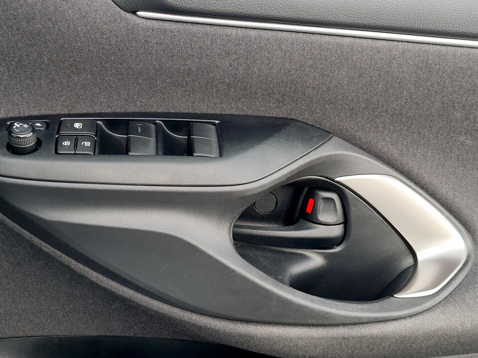 Used Toyota Yaris 2022 for sale - 77971667: Photo 28