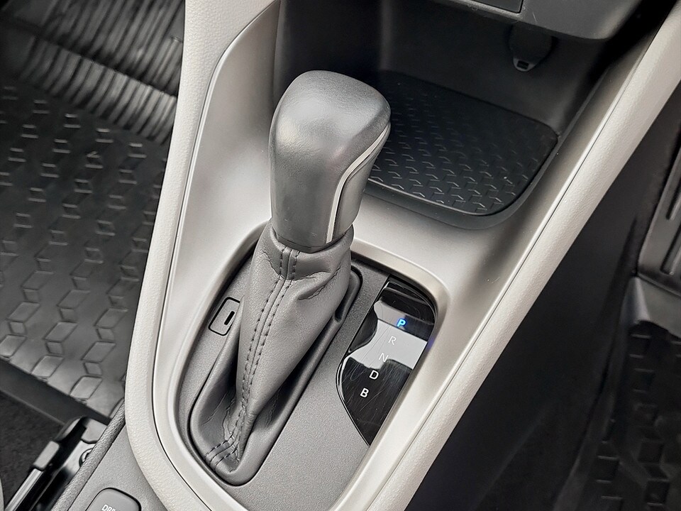 Used Toyota Yaris 2022 for sale - 77971667: Photo 29