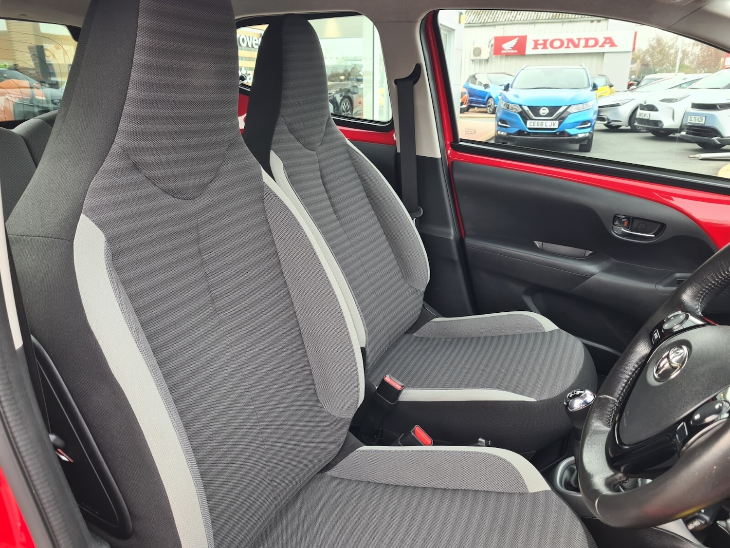 Used Toyota AYGO 2019 for sale - 77588496: Photo 12