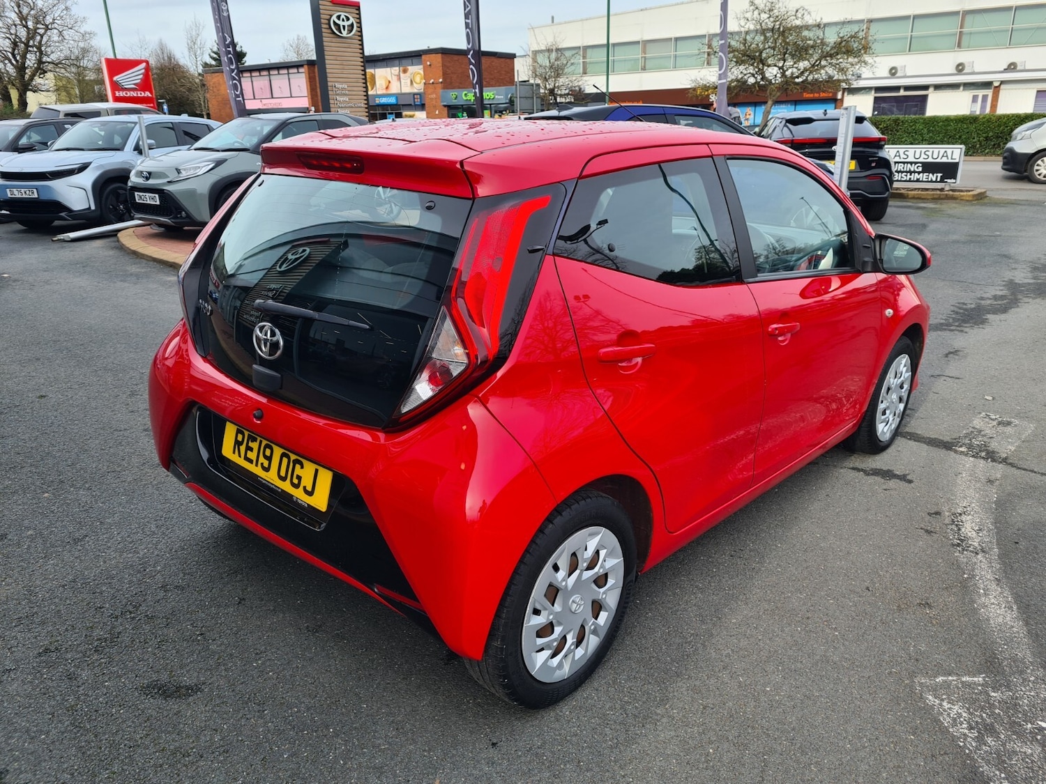 Used Toyota AYGO 2019 for sale - 77588496: Photo 4