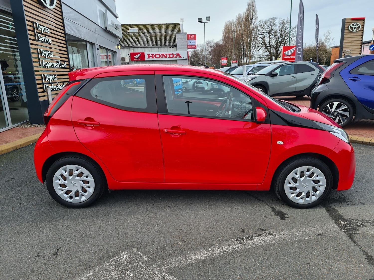 Used Toyota AYGO 2019 for sale - 77588496: Photo 5