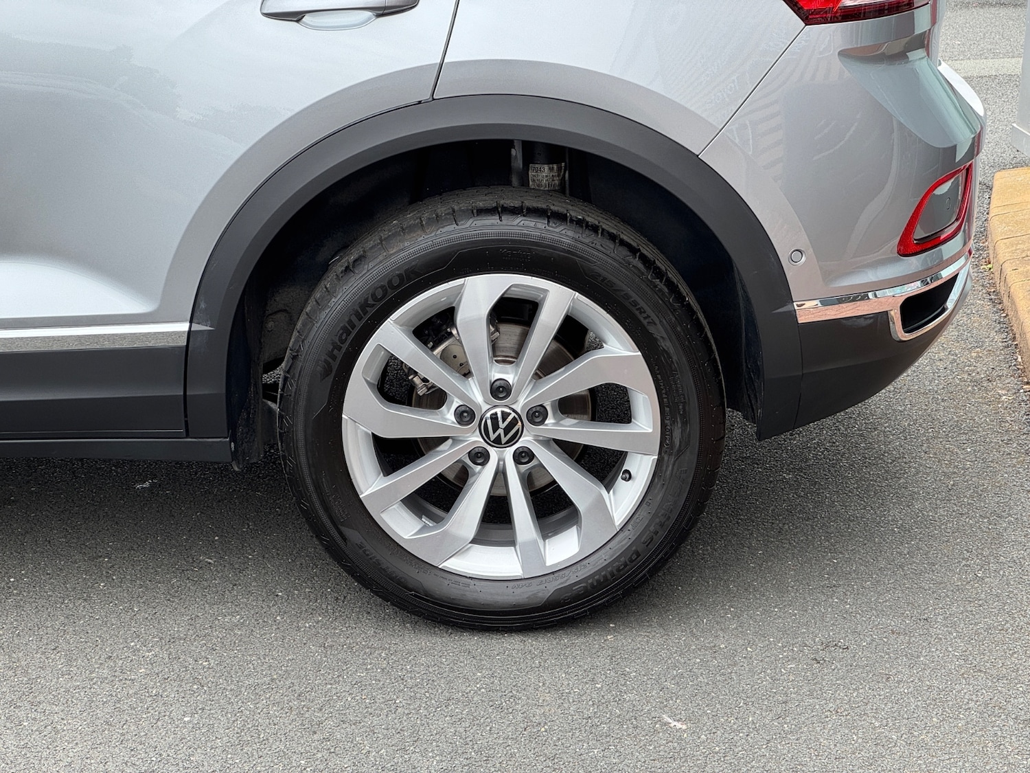 Used Volkswagen T-Roc 2024 for sale - 77165492: Photo 9