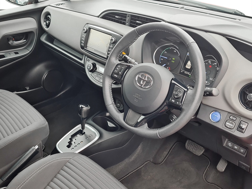 Used Toyota Yaris 2018 for sale - 78211951: Photo 17