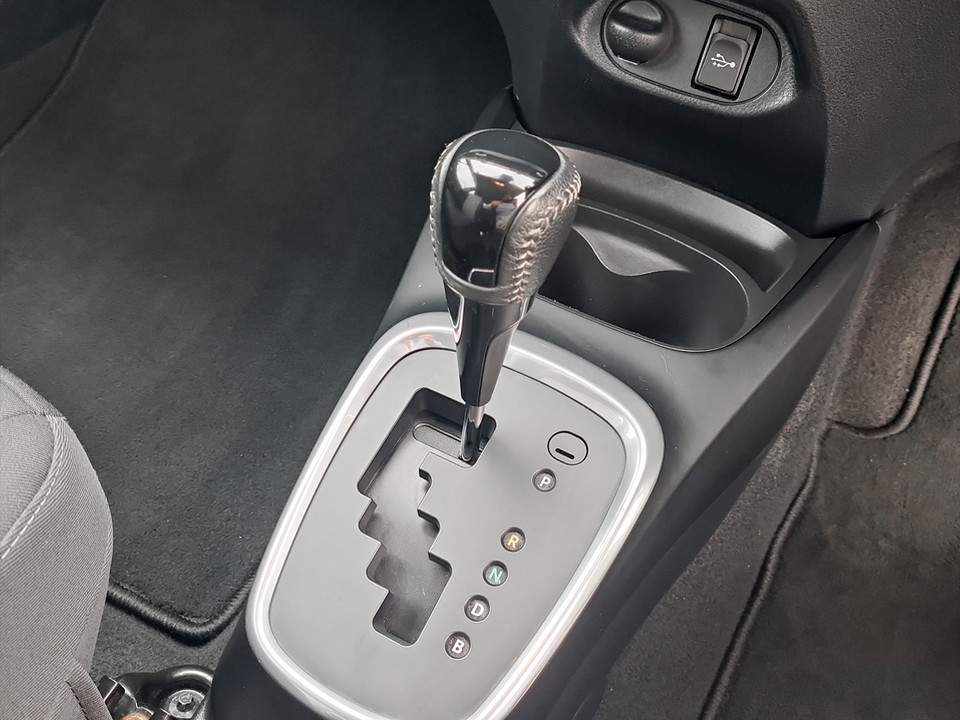 Used Toyota Yaris 2018 for sale - 78211951: Photo 29