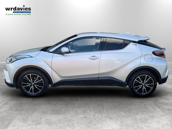 Used Toyota C-HR 2019 for sale - 79161991: Photo
