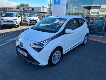 Used Toyota AYGO 2021 for sale - 76276334: Photo