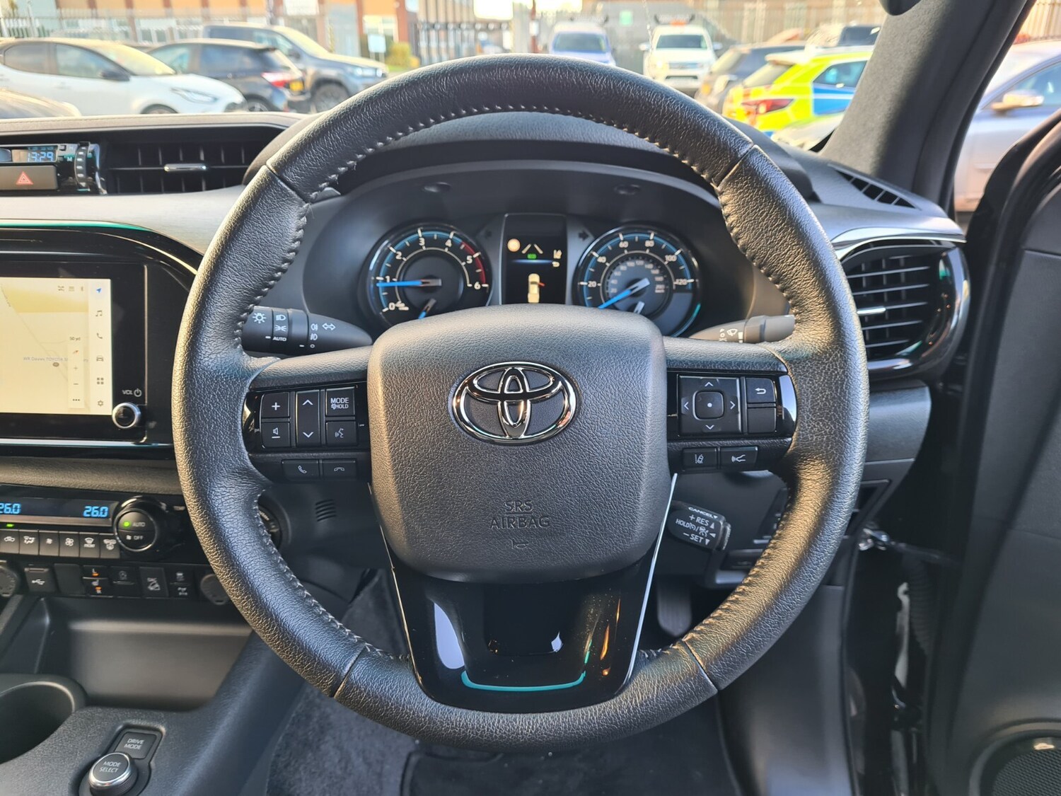 Used Toyota Hilux 2025 for sale - 76856379: Photo 11