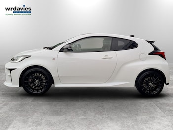 Used Toyota Yaris 2021 for sale - 78831389: Photo