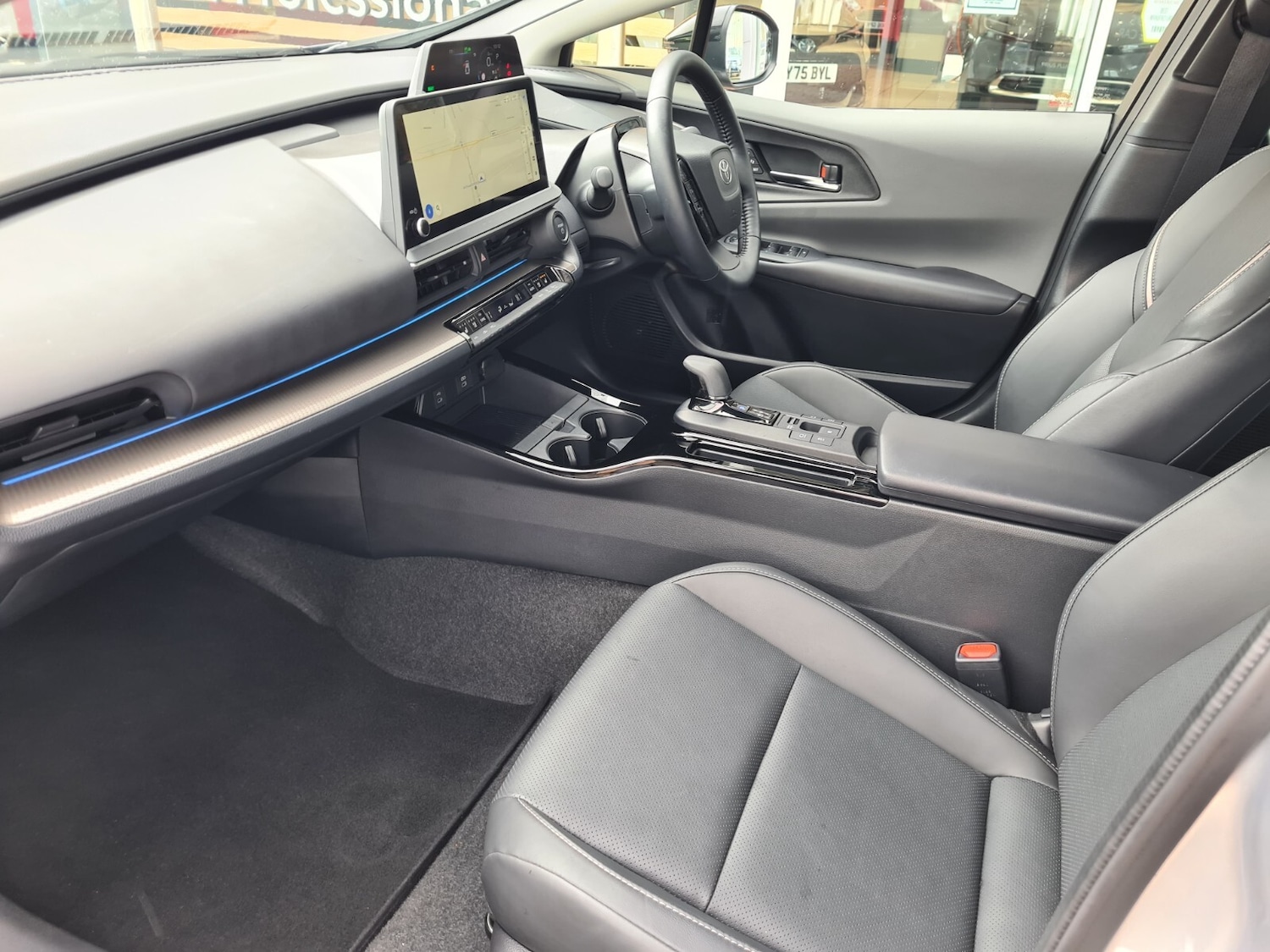 Used Toyota Prius 2024 for sale - 77019846: Photo 24