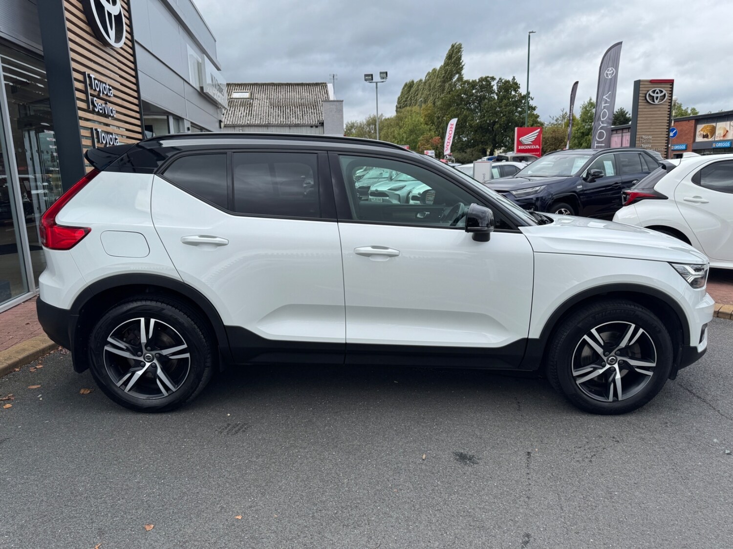 Used Volvo XC40 2020 for sale - 77710947: Photo 7