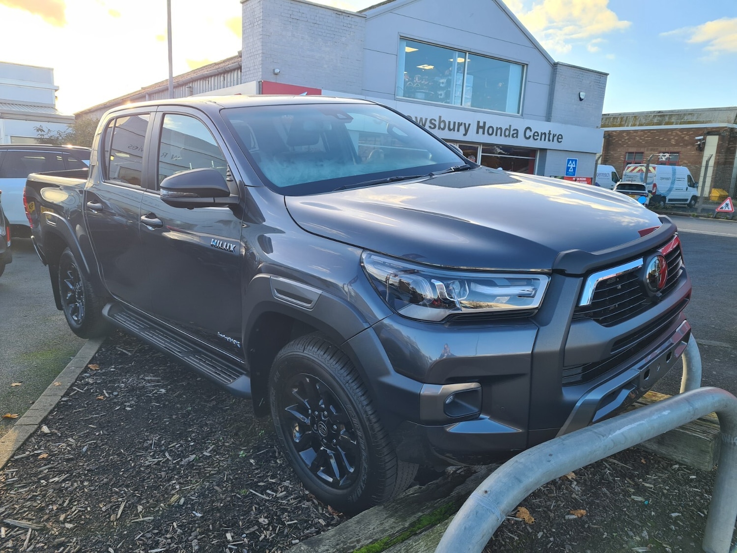 Used Toyota Hilux for sale - 76523603: Photo 1