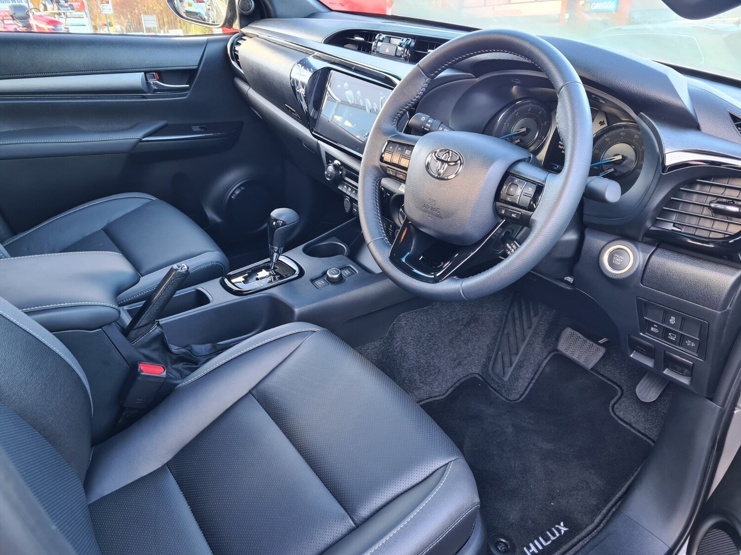 Used Toyota Hilux for sale - 76523603: Photo 6