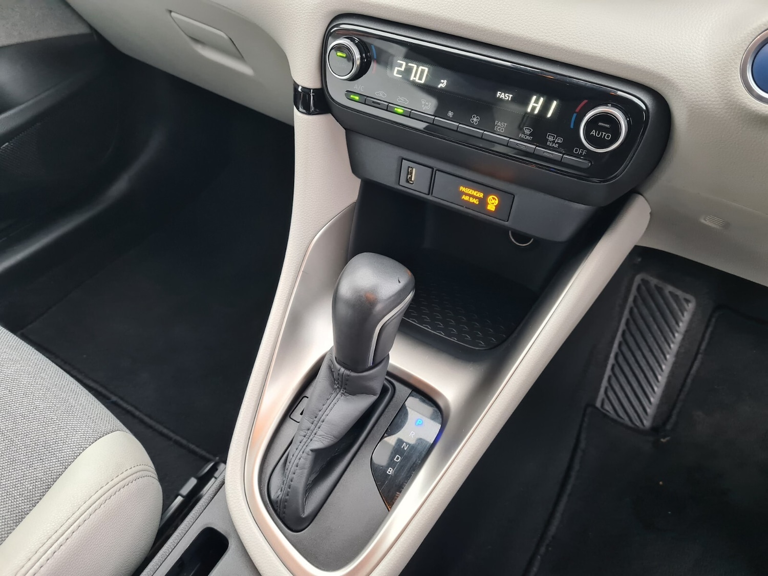 Used Toyota Yaris 2022 for sale - 76315811: Photo 14