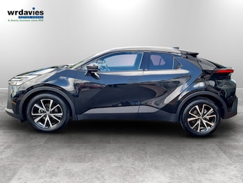 Used Toyota C-HR 2025 for sale - 78849320: Photo