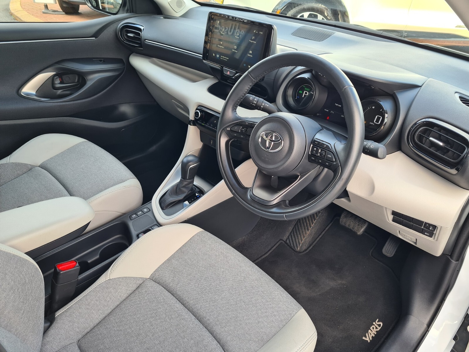 Used Toyota Yaris 2024 for sale - 77019851: Photo 10