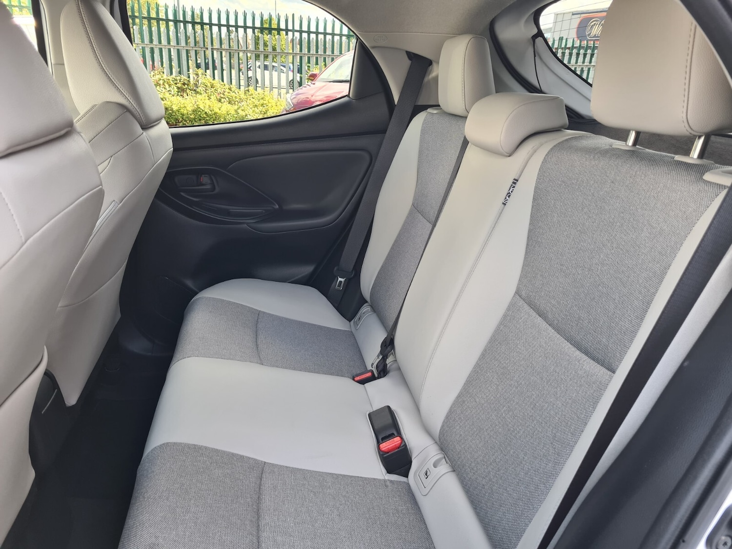 Used Toyota Yaris 2024 for sale - 77019851: Photo 21