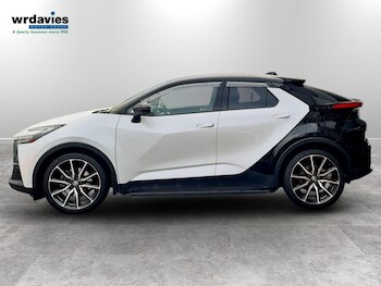 Used Toyota C-HR 2025 for sale - 78298785: Photo