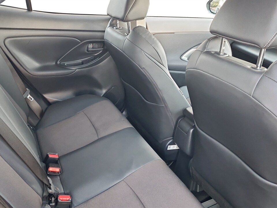 Used Toyota Yaris Cross 2022 for sale - 77927448: Photo 25