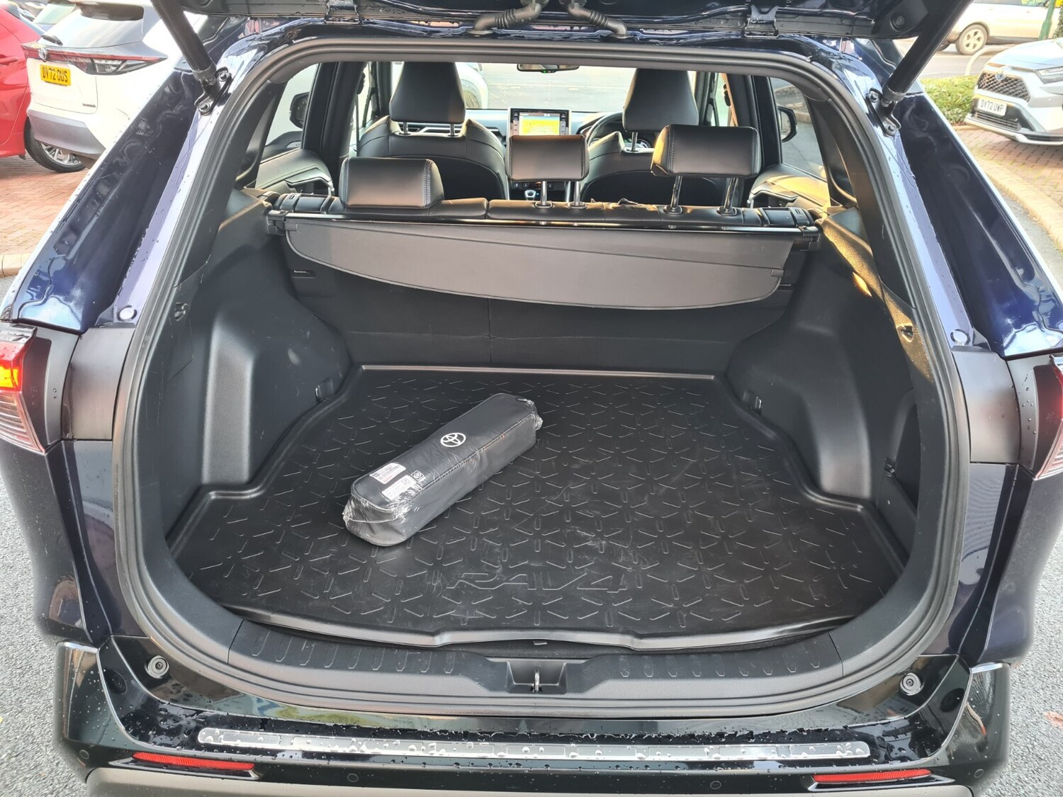 Used Toyota RAV4 2020 for sale - 77710933: Photo 19