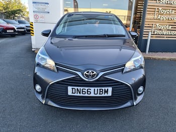 Used Toyota Yaris 2016 for sale - 79846583: Photo