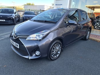 Used Toyota Yaris 2016 for sale - 79846583: Photo