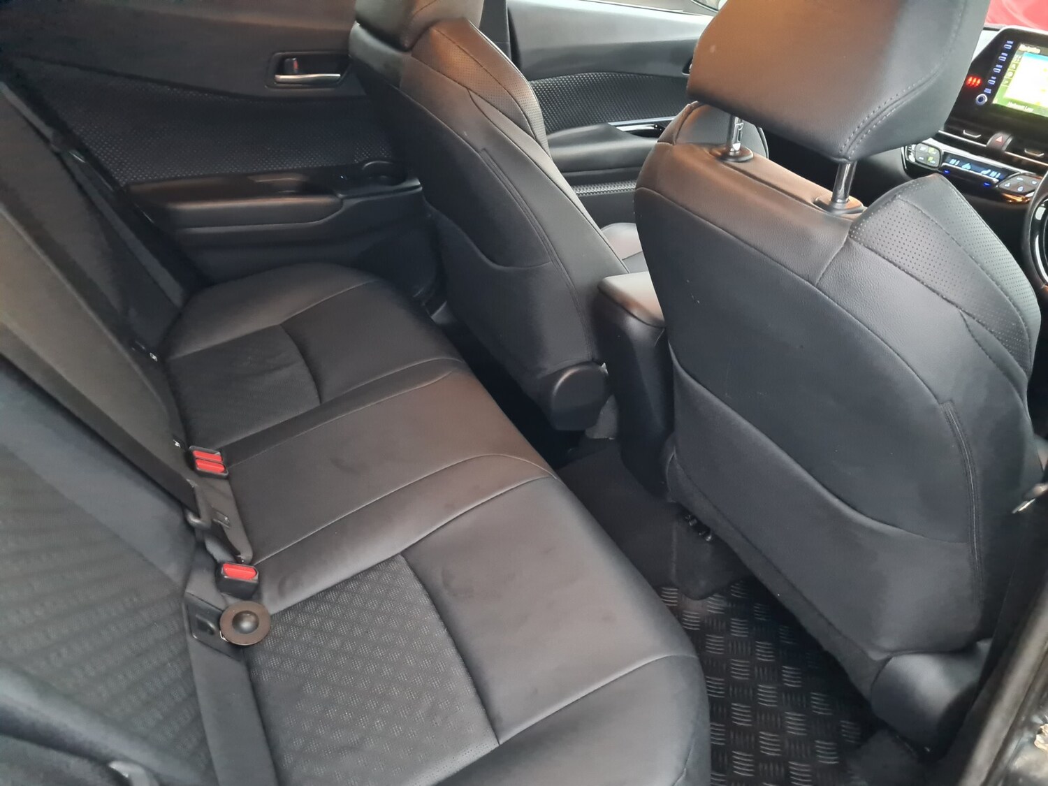 Used Toyota C-HR 2020 for sale - 76856430: Photo 17