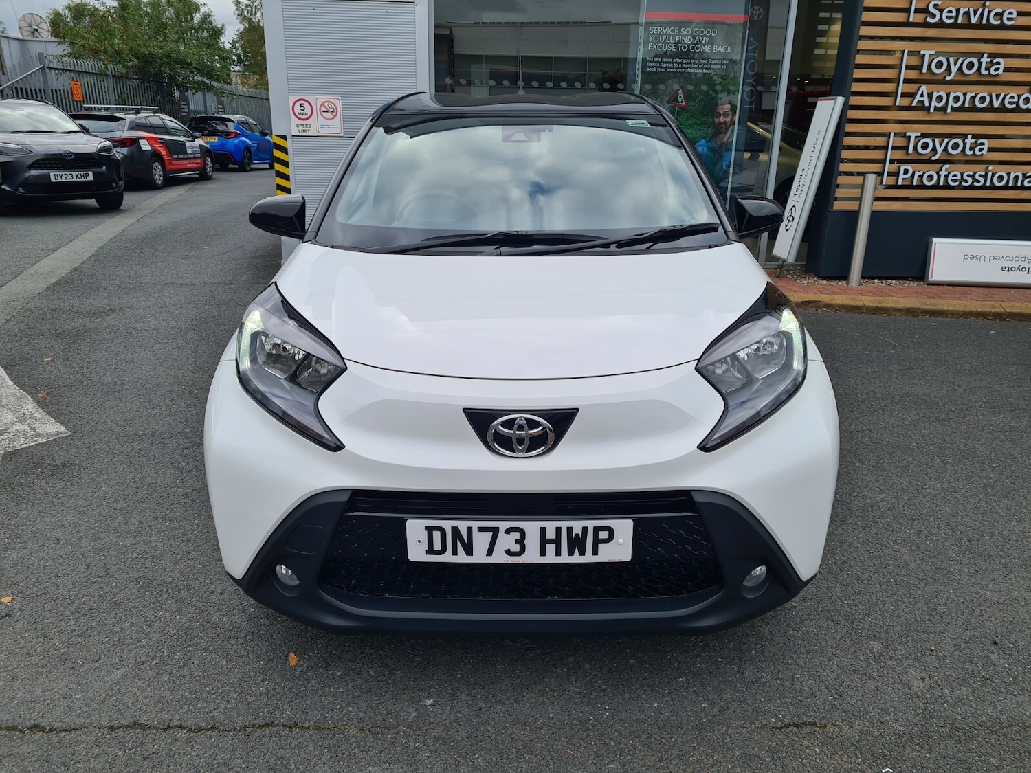Used Toyota Aygo X 2023 for sale - 77019871: Photo 2