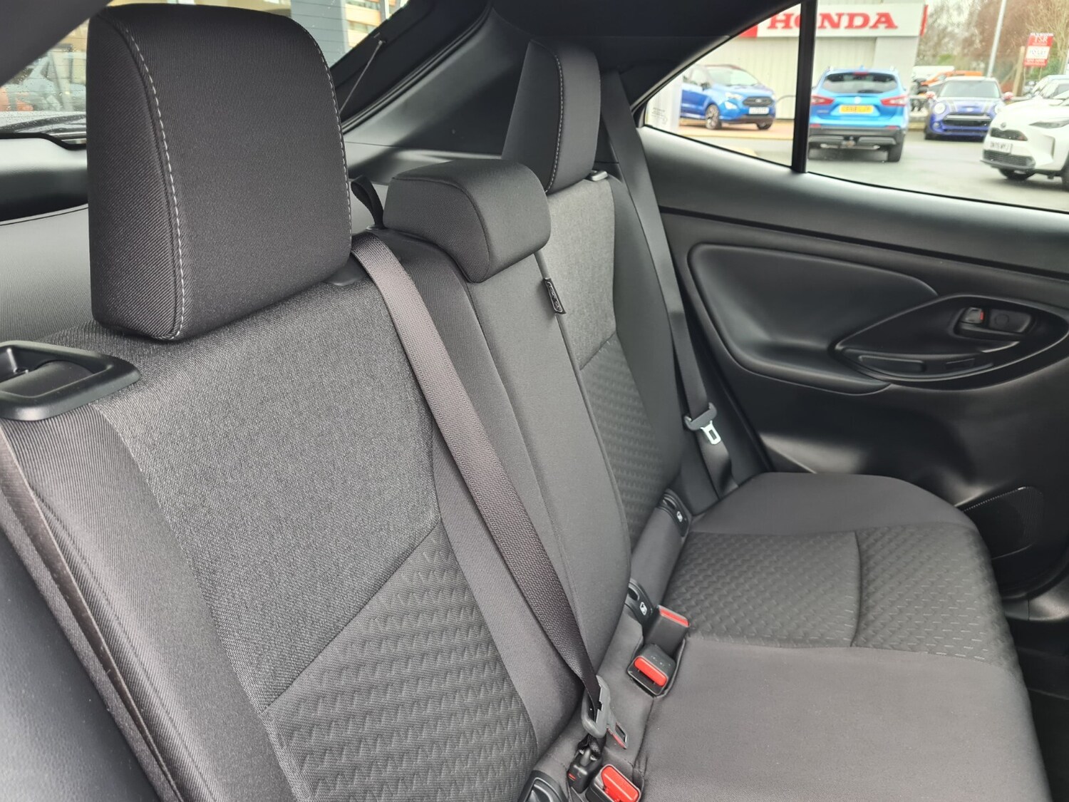 Used Toyota Yaris Cross 2025 for sale - 77581320: Photo 16