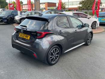Used Toyota Yaris 2022 for sale - 74673790: Photo