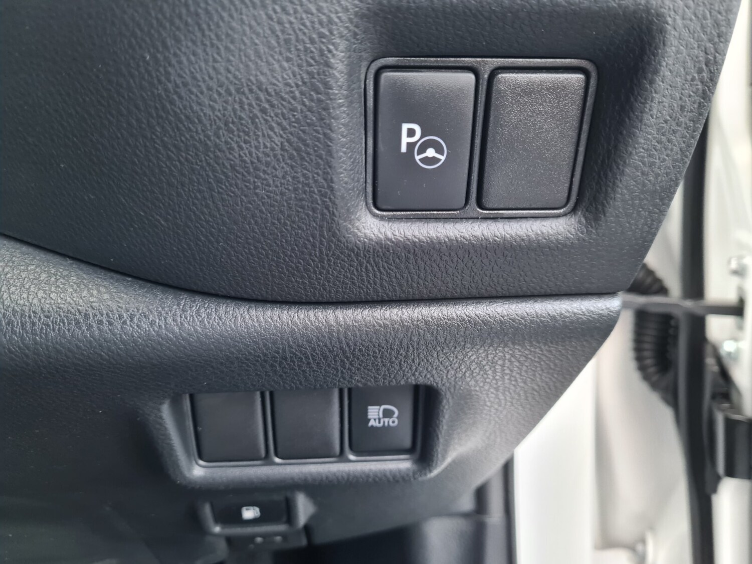 Used Toyota C-HR 2022 for sale - 77710926: Photo 17