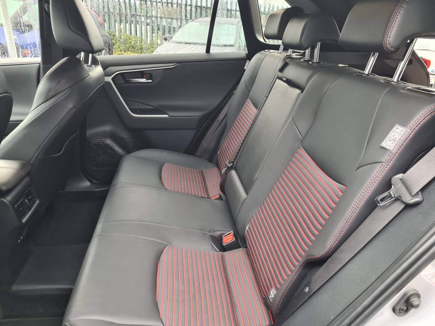 Used Toyota RAV4 2022 for sale - 77019842: Photo 24