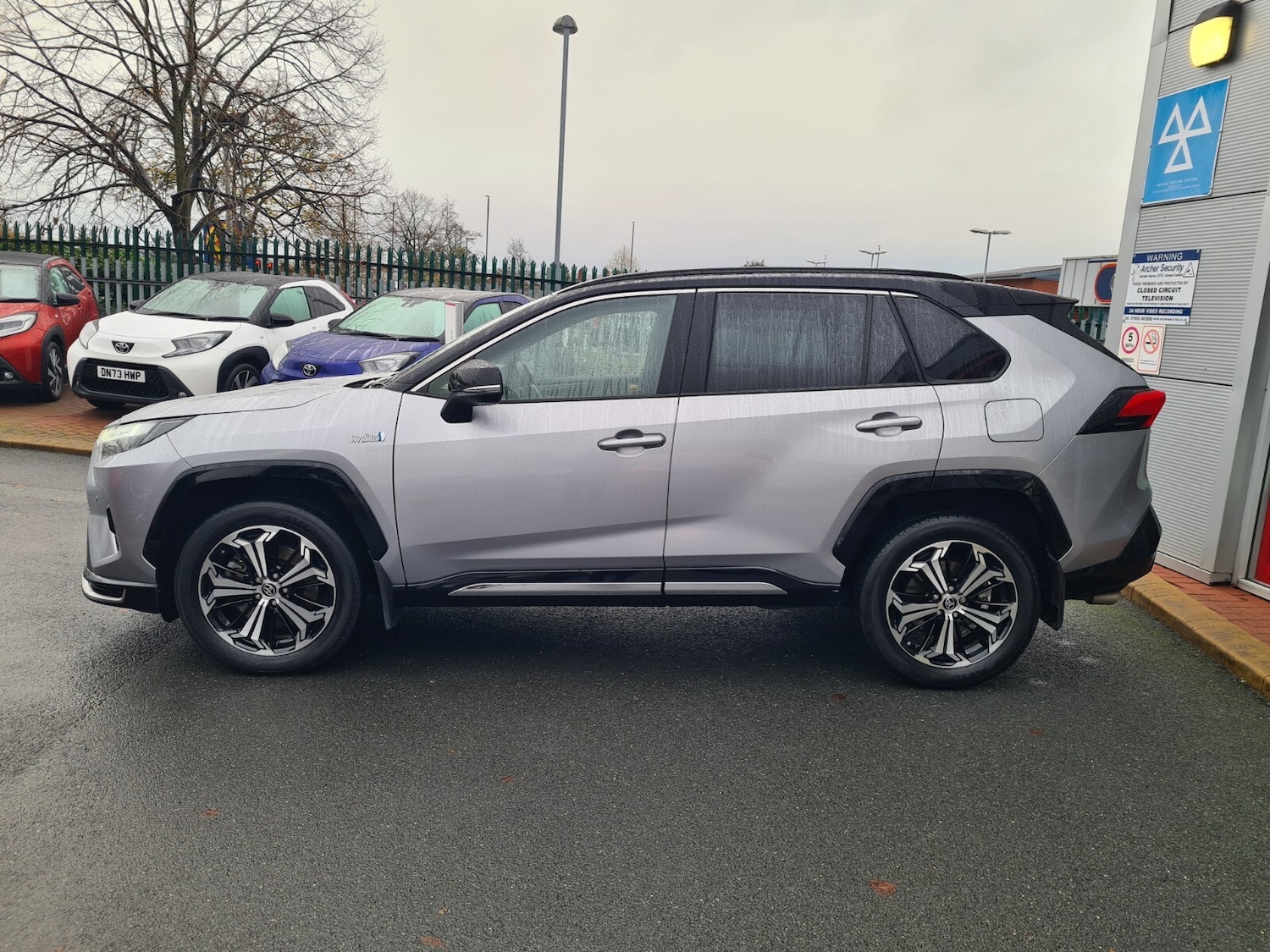 Used Toyota RAV4 2022 for sale - 77019842: Photo 4