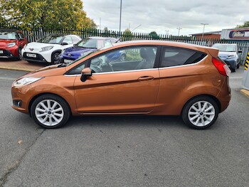 Used Ford Fiesta 2016 for sale - 76276489: Photo