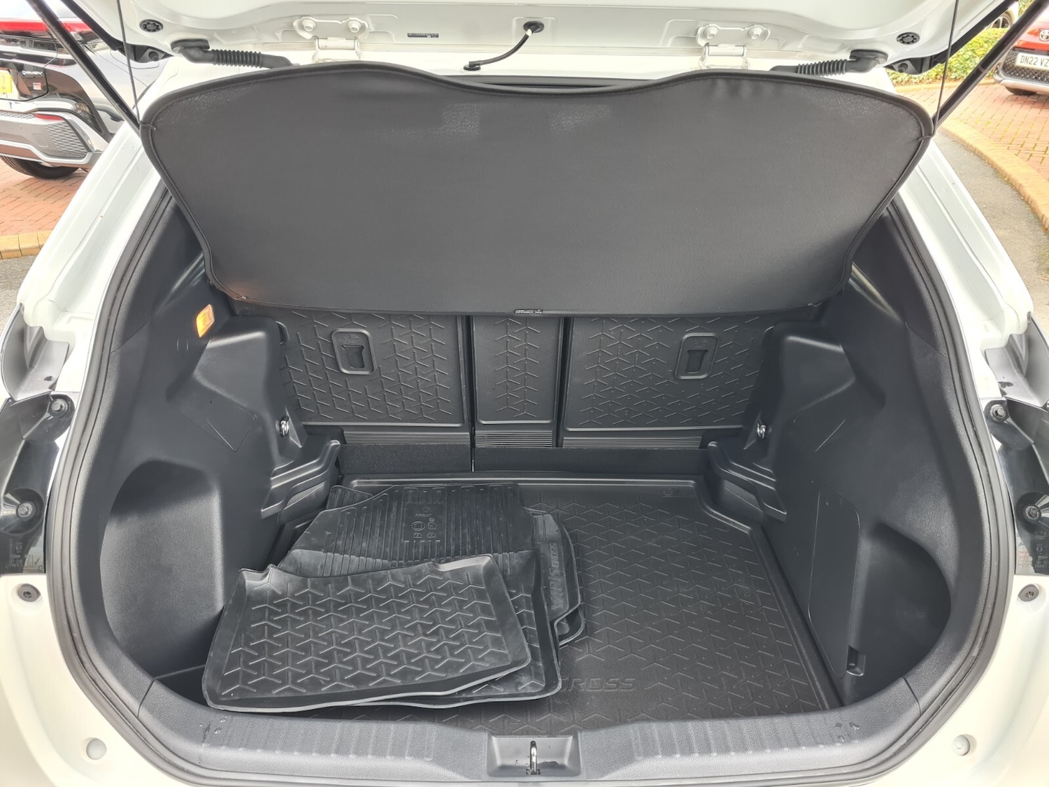 Used Toyota Yaris Cross 2022 for sale - 77165491: Photo 20