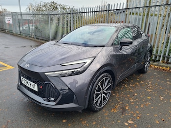 Used Toyota C-HR 2024 for sale - 77019925: Photo