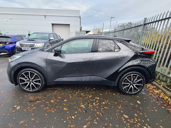 Used Toyota C-HR 2024 for sale - 77019925: Photo