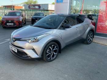 Used Toyota C-HR 2017 for sale - 74626900: Photo