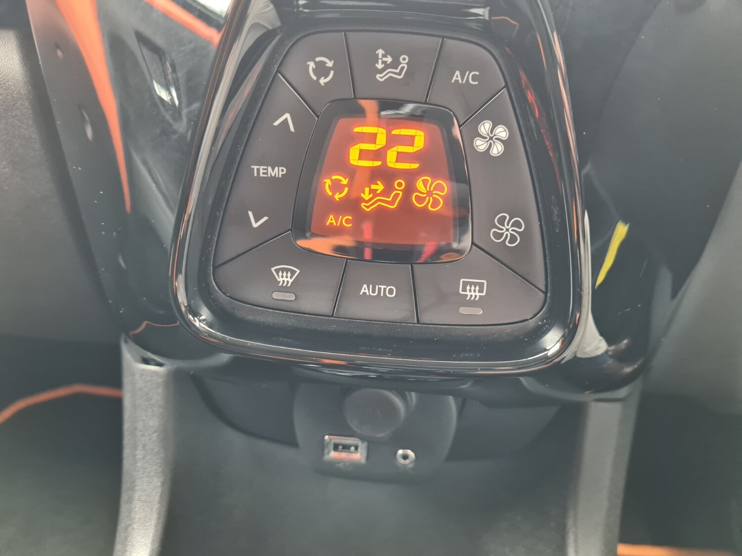 Used Toyota AYGO 2020 for sale - 76856432: Photo 15