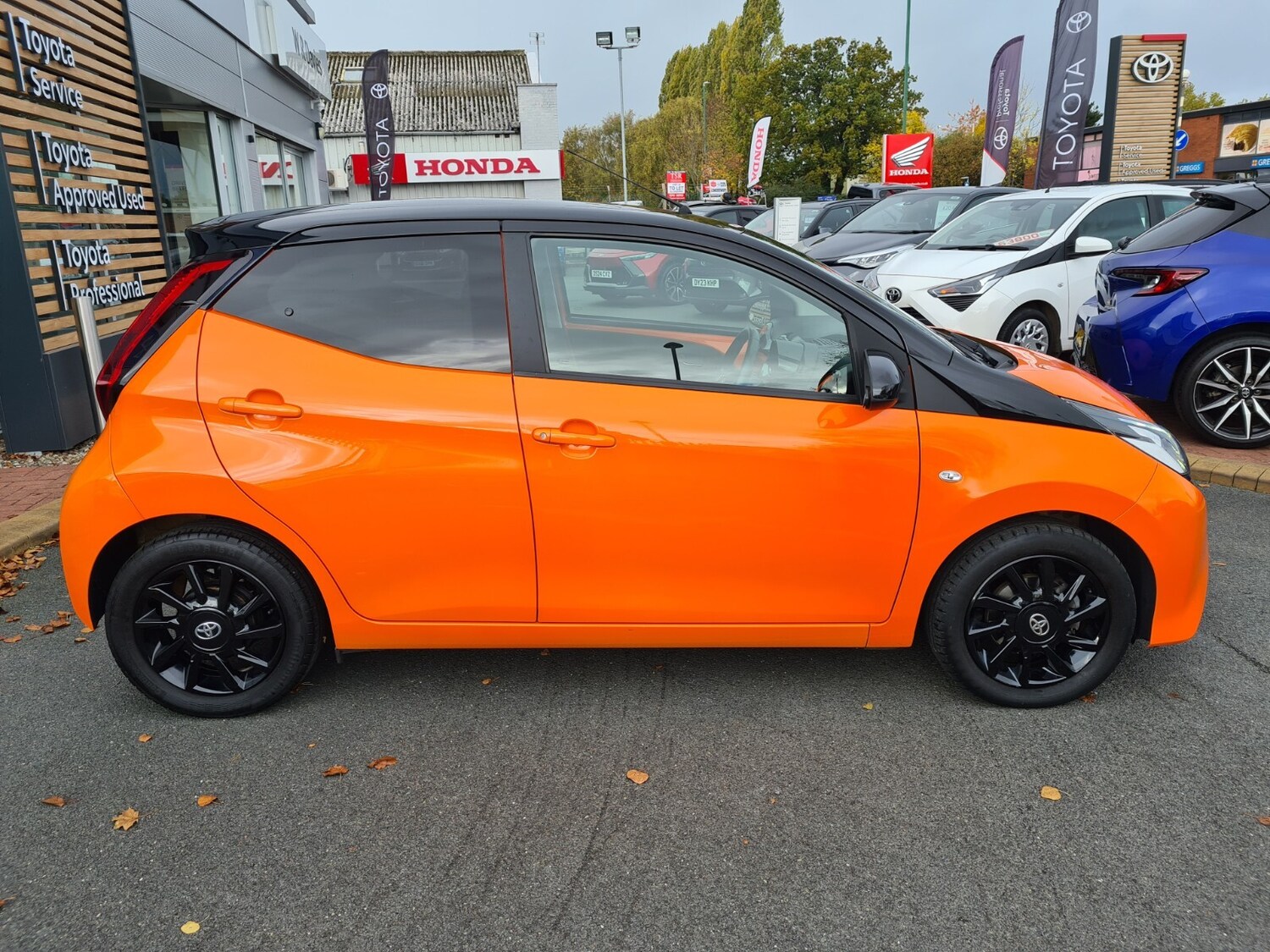 Used Toyota AYGO 2020 for sale - 76856432: Photo 9