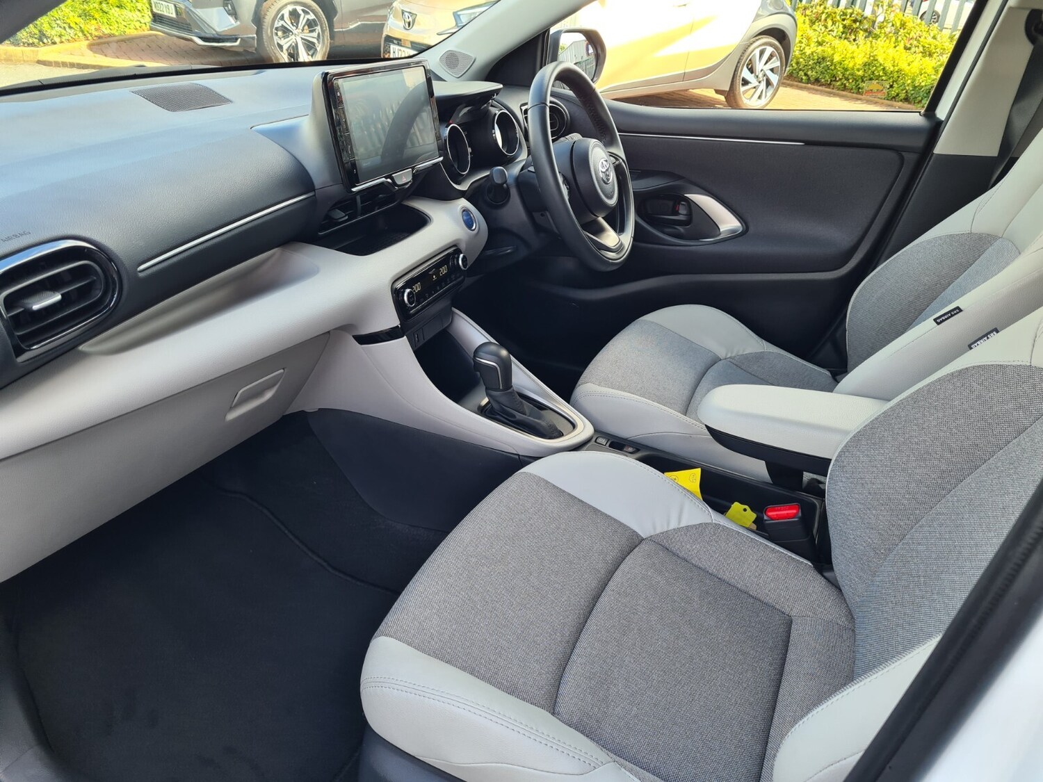 Used Toyota Yaris 2024 for sale - 76856468: Photo 23