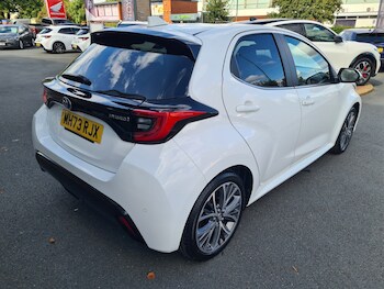 Used Toyota Yaris 2024 for sale - 76856468: Photo