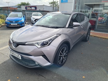 Used Toyota C-HR 2019 for sale - 76276747: Photo