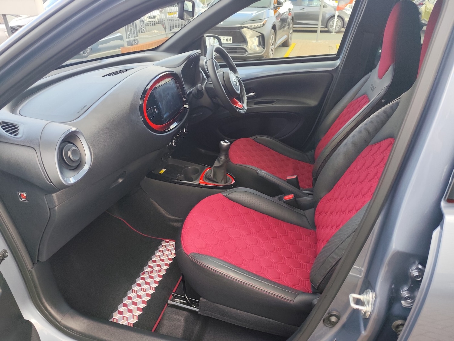 Used Toyota Aygo X 2023 for sale - 77165537: Photo 10