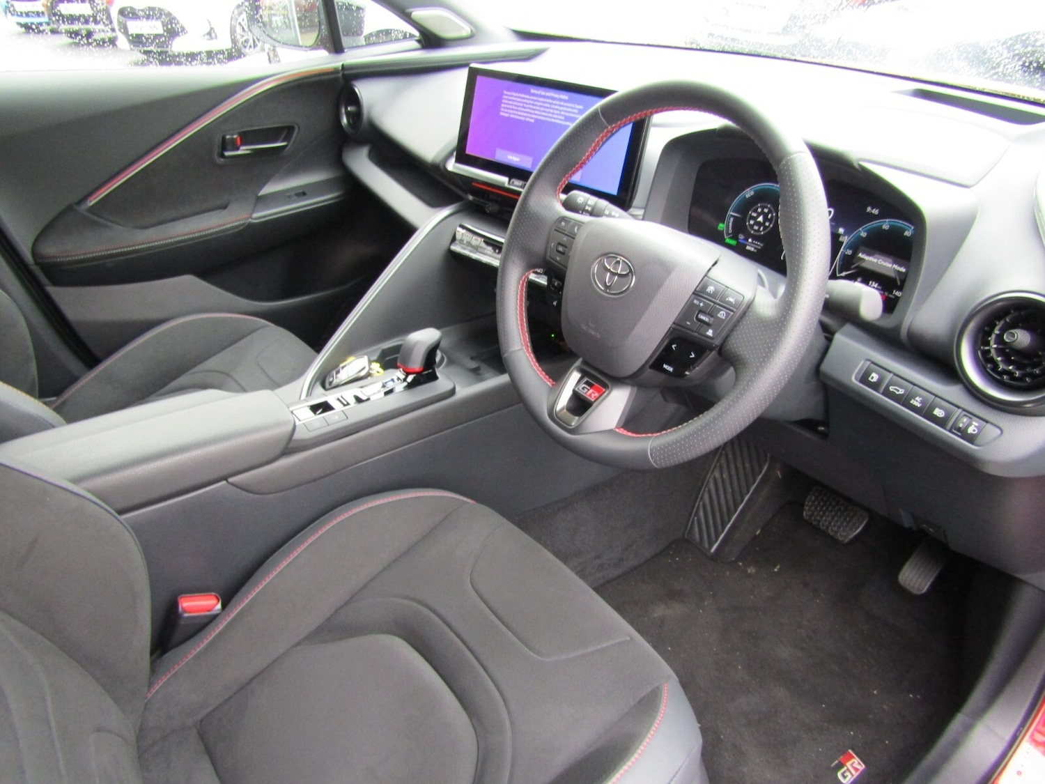 Used Toyota C-HR 2024 for sale - 76355194: Photo 10