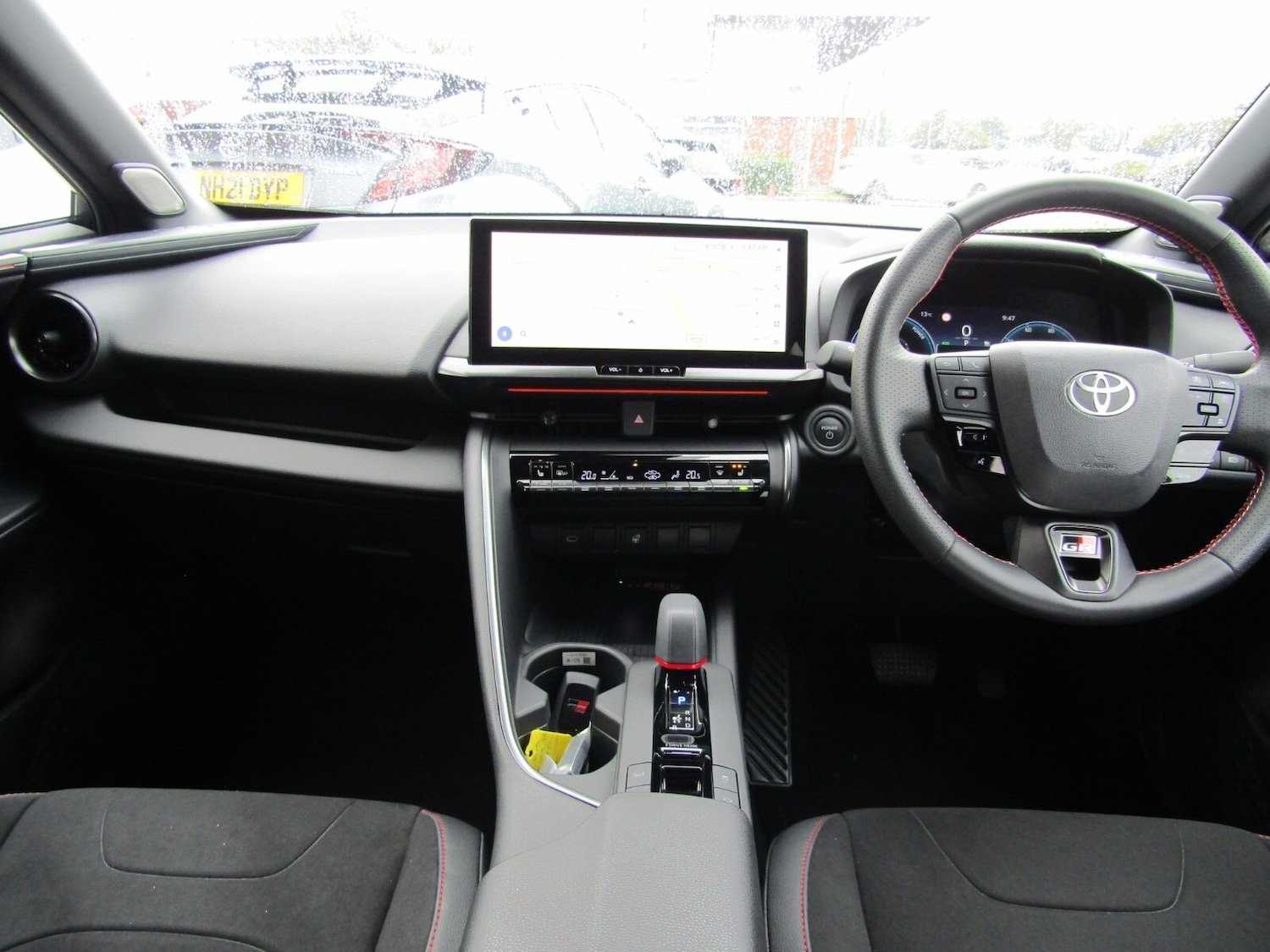 Used Toyota C-HR 2024 for sale - 76355194: Photo 11