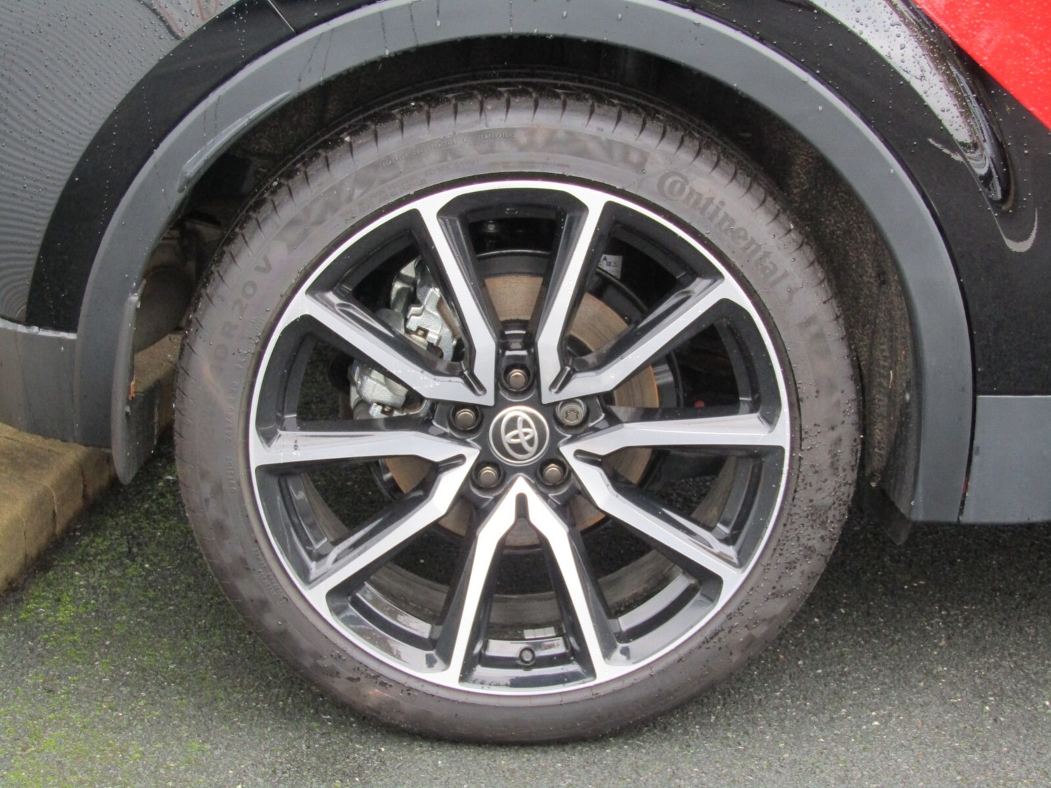 Used Toyota C-HR 2024 for sale - 76355194: Photo 9