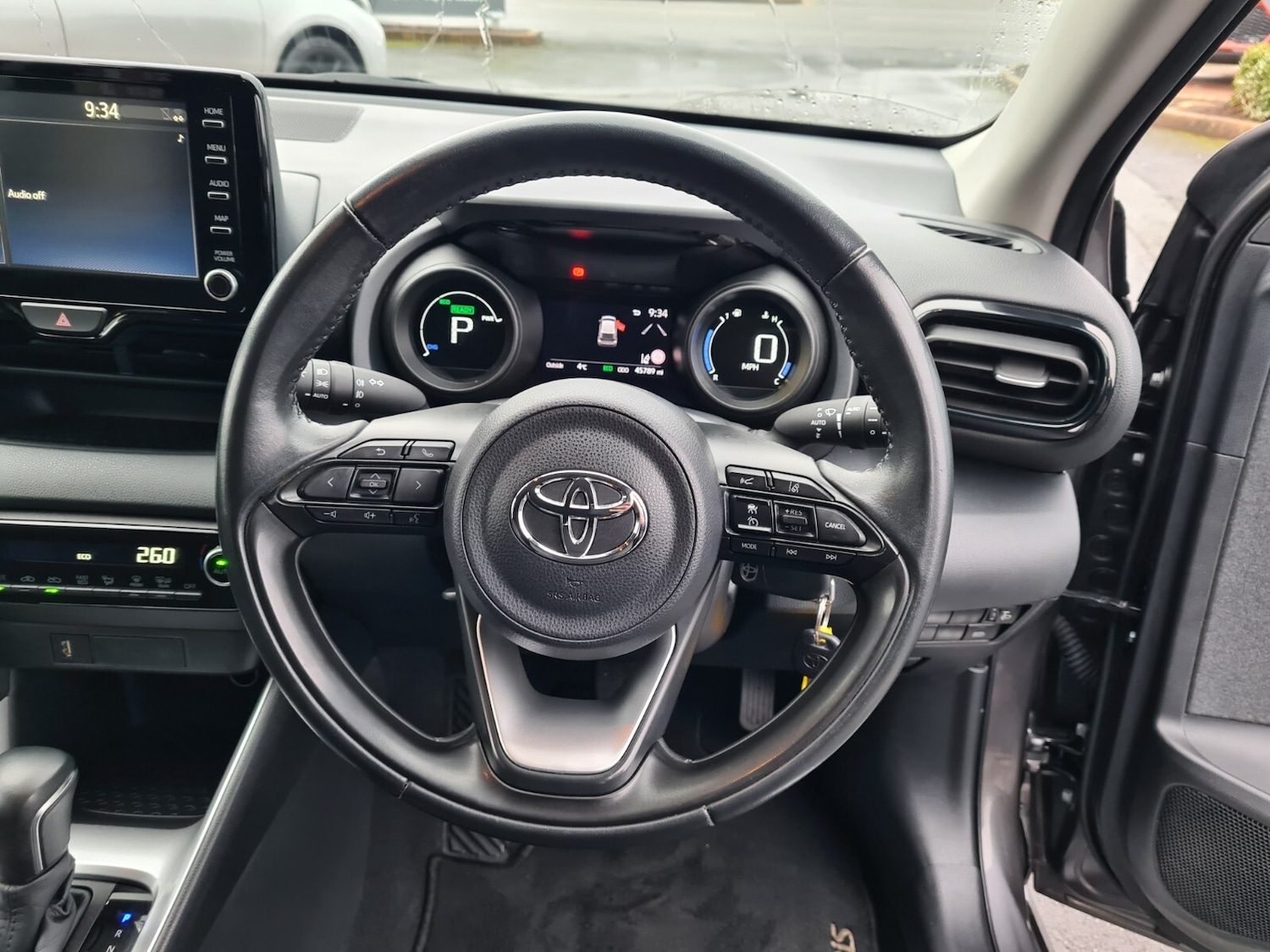 Used Toyota Yaris 2021 for sale - 77434930: Photo 11